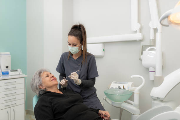 Best Weekend Emergency Dentist in Skyline Ganipa, NM